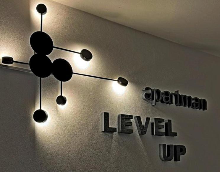 Апартаменты Level Up -Self Check In Осиек Экстерьер фото